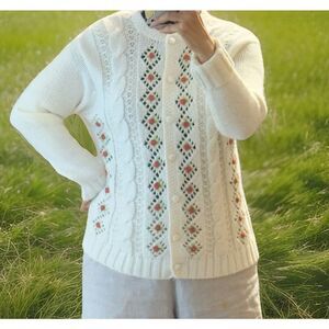 Handmade Knitted Embroidered Rosette Sweater Cardigan Sz S Off White Cottagecore